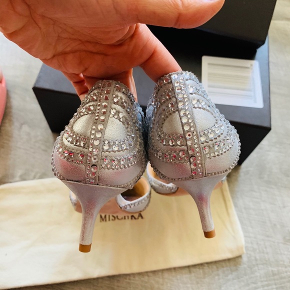 BADGLEY MISCHKA GINNY SILMSD - Picture 6 of 8